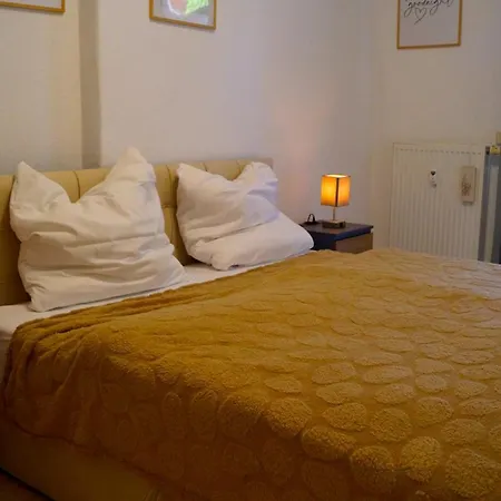 24 Modern & Gemuetlich Appartement *